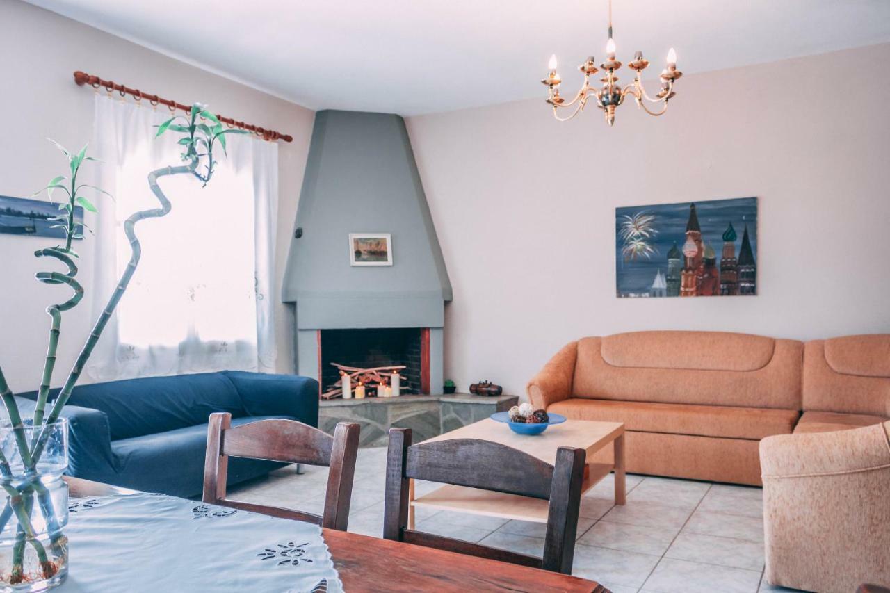 Casa Di Bella Villa Marathos  ภายนอก รูปภาพ